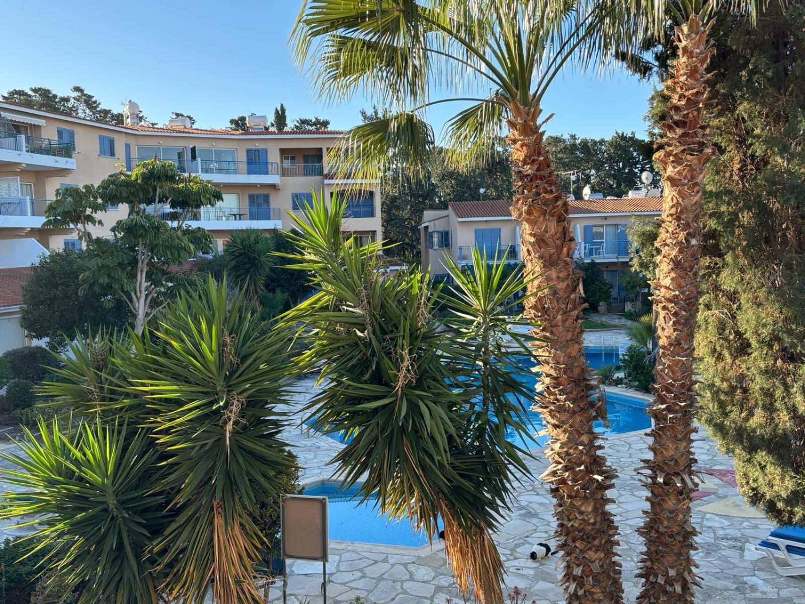 Paradise Gardens Crown-jewel, 2b, Pools, Gardens Apartment *